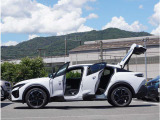 【中古車納車整備】専任メカニックによる2年定期点検相当の67項目の点検整備をご納車前に実施。主要な消耗部品は、点検の上必要であれば交換してご納車致します。