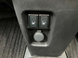シートヒーター装備!座席の冷たい冬はシートヒーターが大活躍!特に冷え性の方、北国の冬は特に寒さが&hellip;と思われている方、これで問題解決です!