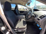 運転席シート廻りは使用感も少なく、良好な状態となっています。丁寧に使われていたことがよくわかりますね。