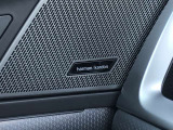 ハーマンカードンのカースピーカーは良質な音を届けると同時に、その先にある車内空間における上質な&ldquo;音楽体験&rdquo;も提供している。