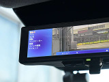 インテリジェントルームミラーです。クリアな後方視界で安全運転をサポートします。