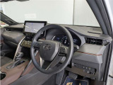 見通しのよいすっきりとした視界で、誰でも運転しやすいです。運転のしやすさは疲れにくさにも繋がりますよ♪