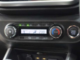 オートエアコンを装備しております!自動で調整してくれますので、車内も快適です☆
