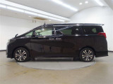 何かあった時のためにJAFがおすすめです!車のトラブルはもちろん、会員優待サービスが豊富ですのでトラブルがなくても魅力がありますよ♪