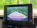 【バックカメラ】駐車時に後方がリアルタイム映像で確認できます。大型商業施設や立体駐車場での駐車時や、夜間のバック時に大活躍!運転スキルに関わらず、今や必須となった装備のひとつです!