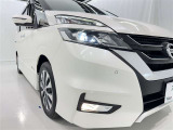 フォグランプ装着車です。暗い夜道の車両前方を明るく照らします