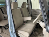 当車両は、次のお客様に気持ちよくお乗りいただくため、専門スタッフによる【徹底シートクリーニング】を施工済みです!