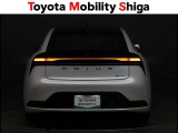 リヤのコンビネーションランプは後続車からも確認しやすいデザインです。