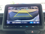 3つの視点切替が可能なバックカメラ付き!