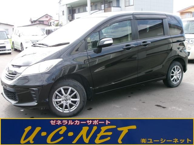 フリード 1.5 G プレミアムエディション 4WD