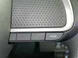 高速の合流や追い越しなどに使えるPWRボタン!
