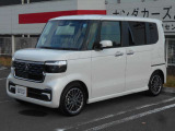 当社新車店舗にて展示・試乗使用の車です☆距離少なく状態良好です!