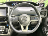 【ステアリングスイッチ】運転中、前方から目線をそらすことなく、オーディオ等の操作が可能な便利機能!安心&快適なドライブを演出してくれます♪