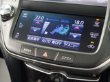 使いやすさや安全性を追求したステアリング周り!高級車ゆえにスイッチ類が多いのも特徴ですね!考え尽くされた配置ですぐに使いこなす事が出来ますのでご安心下さい!是非、体感してみて下さい!!