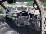 当店の車はルームクリーニング施工済み!納車前には手がけWAX、室内仕上げ清掃で納車をおこなっております!