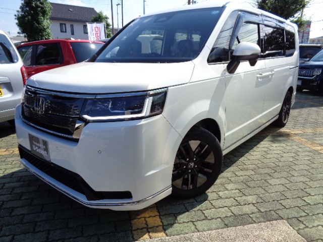 ステップワゴン  2.0 e:HEV スパーダ