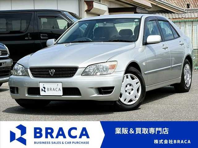 アルテッツァ 2.0 AS200 