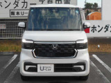 R8年式 N-BOXカスタムターボ入庫しました。色はプラチナホワイトパールです☆