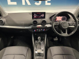 Q2 30 TFSI スポーツ 