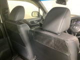指定工場併設で末永く品質を保ちます。12ヶ月点検や車検はもちろんのこと、国家資格整備士によるお車のアドバイスも致します。