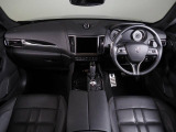 Levante Modena 430馬力(カタログ値)純正OP総額:320,000円 マイカペイント・21インチヘリオスホイール・レッドブレーキキャリパー・フォーゾーンクライメートコントロール