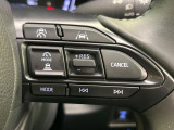 【レーダークルーズコントロール】高速道路での長距離走行が楽に!!自動で速度を保つクルーズコントロールが、衝突軽減システムと連携し、前方の車両を感知して車間を保つように速度調節してくれます!!