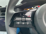 テレビや音楽等の音量調節が簡単に操作できる、便利なステアリングスイッチ付き車です。ハンドル部分で簡単に操作できるので、前方から視線を逸らすことなく運転が出来、大変便利です◎