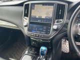 クラウンアスリート 2.5 G i-Four 4WD 本革シート