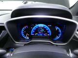 【運転席まわり】・・・ハンドルやシートなども隅々までクリーニング済み。キレイな車内でドライブがより一層快適にお楽しみいただけると思います。