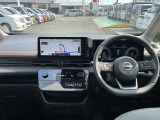 ドライバーのかたと助手席のかたが座るシートです。実際お座りいただくのが、分かりやすいと思います。お気軽にご来店ください!
