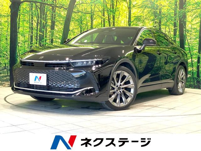 クラウンクロスオーバー 2.5 G アドバンスト レザー パッケージ E-Four 4WD
