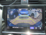 バックカメラのお写真です。駐車が苦手な方でも楽に駐車が行えますね♪