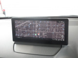 マツダコネクトの8.8インチワイドセンターディスプレイです。『Android Auto』『Apple CarPlay』や独自のコネクテッドサービスに対応したインターフェイスシステムです。