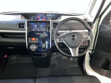 見通しのよいすっきりとした視界で、誰でも運転しやすいです。運転のしやすさは疲れにくさにも繋がりますよ♪