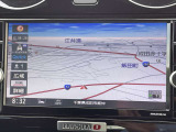 見やすい純正ナビ、操作もスムーズです。TVも高画質、音楽も高音質で楽しめます。楽しいドライブを!