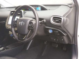 見通しのよいすっきりとした視界で、誰でも運転しやすいです。運転のしやすさは疲れにくさにも繋がりますよ♪