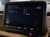 Bluetooth、AM、FM、スマートフォン接続ができます。