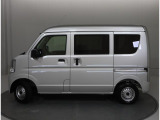 後席両側スライドドア☆ドアをぶつける心配もなく、荷物の積み下ろしも安心して作業いただけます。開口部も広いので作業効率がUP!