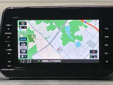 MJ323D-L9インチ純正SDナビ・フラットで一体感のある9インチ大型モニターです。CD・DVD・TV・Bluetoothなど充実した装備!
