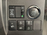 シートヒーターが付いています!寒い日に便利な装備ですね。