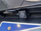 バックカメラが付いているので後方確認が非常にしやすいです。今や運転初心者も熟練者も必須装備!ついていて損はないですね♪