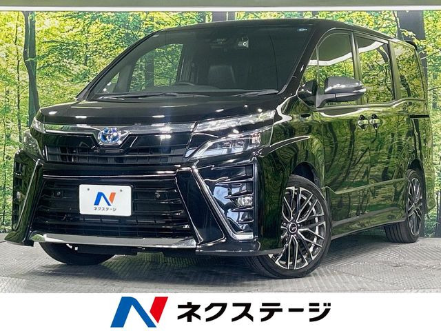 ヴォクシー 1.8 ハイブリッド ZS 煌III 