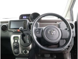 運転席からの操作もしやすいインパネ配置と、見切りのいいアイポイントですので、お車の操作性にも優れていますよ!快適・安心・安全です!!
