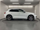 ドイツ本国Audi AGが認定する資格を有するメカニックが納車前の点検からアフターサービス迄サポート致します。
