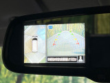 【アラウンドビューモニター】専用のカメラにより、上から見下ろしたような視点で360度クルマの周囲を確認することができます☆死角部分も確認しやすく、狭い場所での切り返しや駐車もスムーズに行えます。
