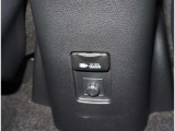 非常時やキャンプなどに役立つAC100Vコンセント付きです。