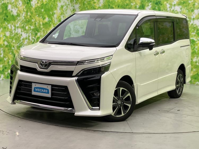 ヴォクシー 2.0 ZS 煌III 4WD 