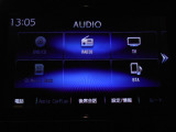 【オーディオソース】ラジオはもちろんCD、フルセグ、DVD、Bluetooth、ミュージックラック、USB、SDほか多彩な機能を装備しております