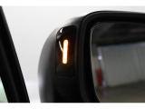 車体後部のセンサーにより、後側方から接近する車を検知する「スバルリヤビークルディテクション」を搭載。