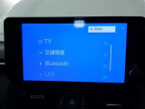 【Bluetooth機能付き】・・・ハンズフリー機能とスマートフォンにインストール済の音楽を聴くことができます。